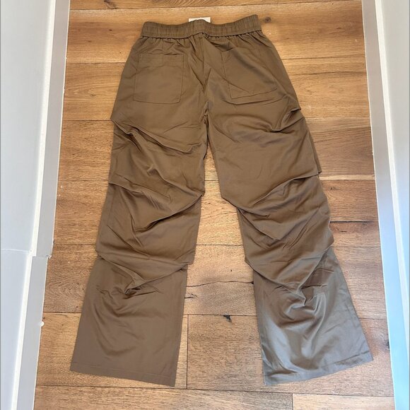 Decency Concept Subtle Fold Pants - Picture 2 of 2